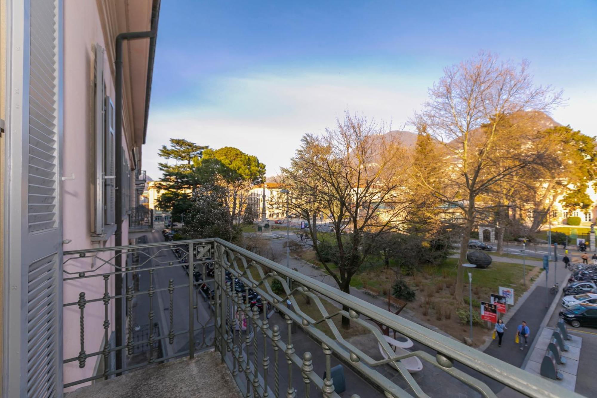 Star Of Lugano - Happy Rentals Exterior foto